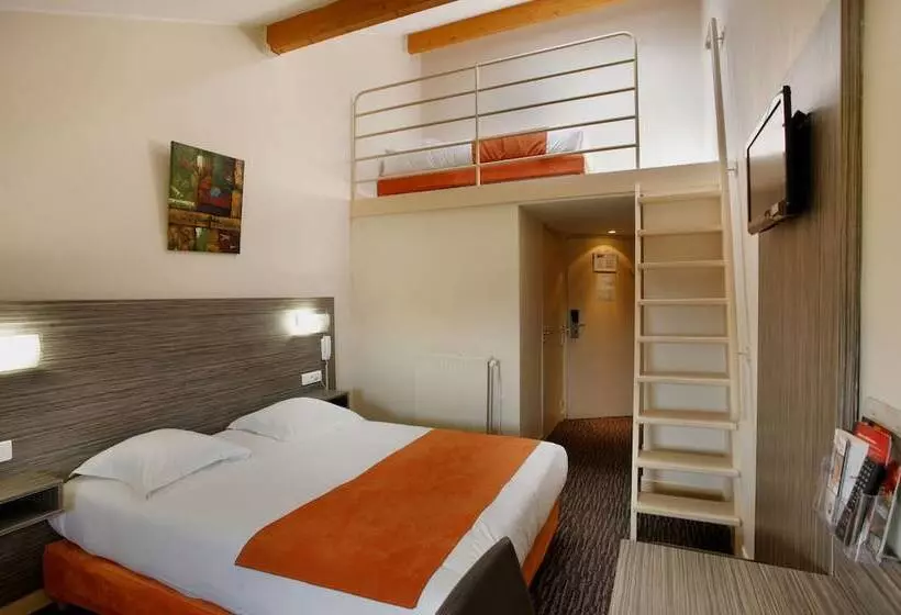 コンフォートトリプルルーム, The Originals City, Hôtel L  Acropole, Saintetienne Sud