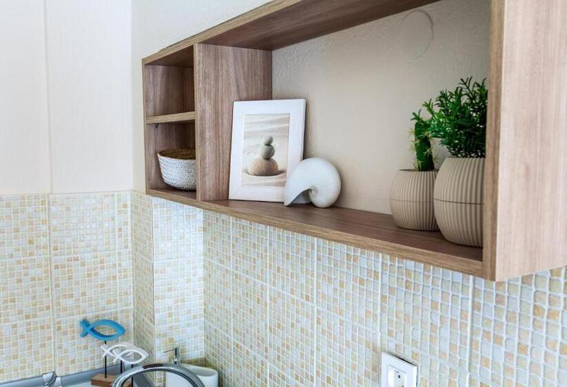 סטודיו דלוקס, Maistrali Beach Studios