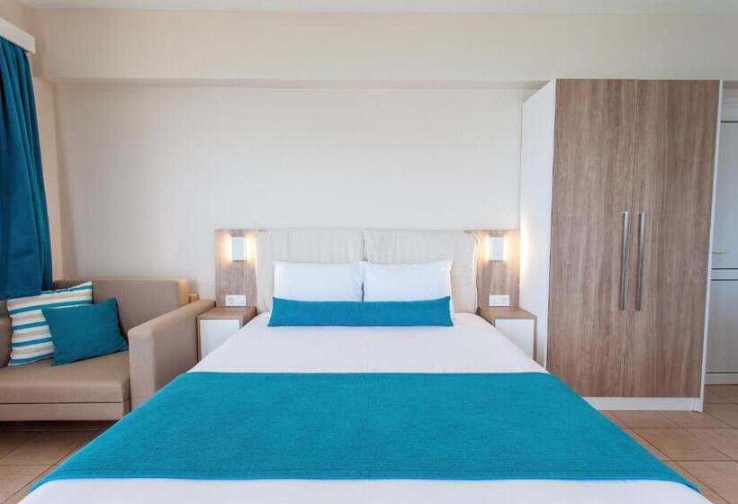 סטודיו דלוקס, Maistrali Beach Studios