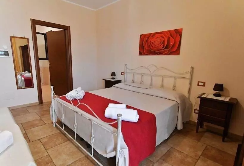 Habitació Quàdruple Estàndard, Olimpo B&b