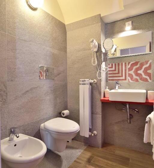 经济房, Modica Old Town Rooms  Self Checkin