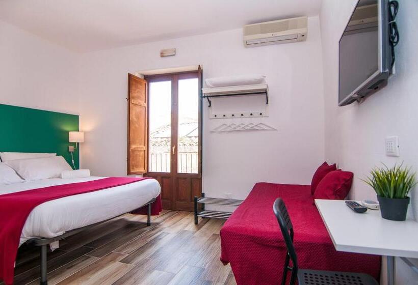 家庭间, Modica Old Town Rooms  Self Checkin