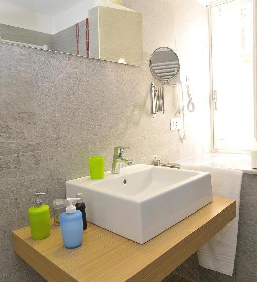 经济房, Modica Old Town Rooms  Self Checkin