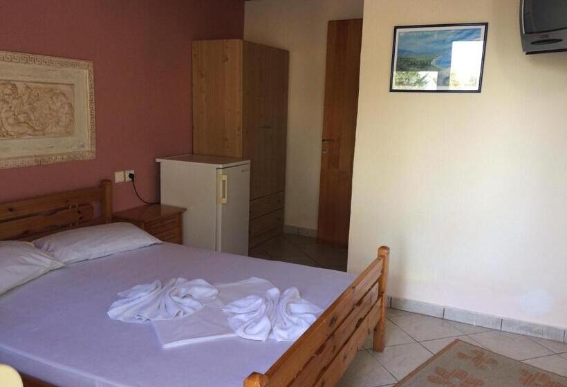 스탠다드 룸, Avra