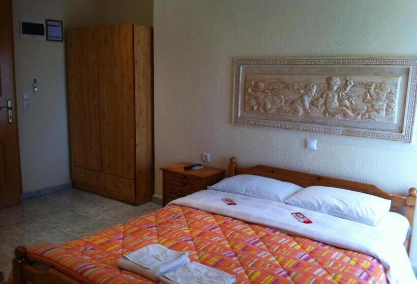 스탠다드 룸, Avra