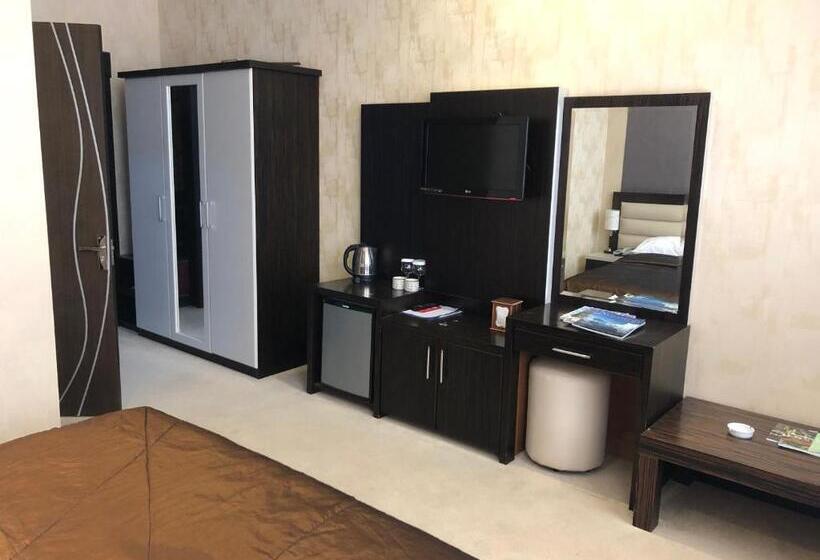 اتاق استاندارد یک نفره, Aysberq Resort