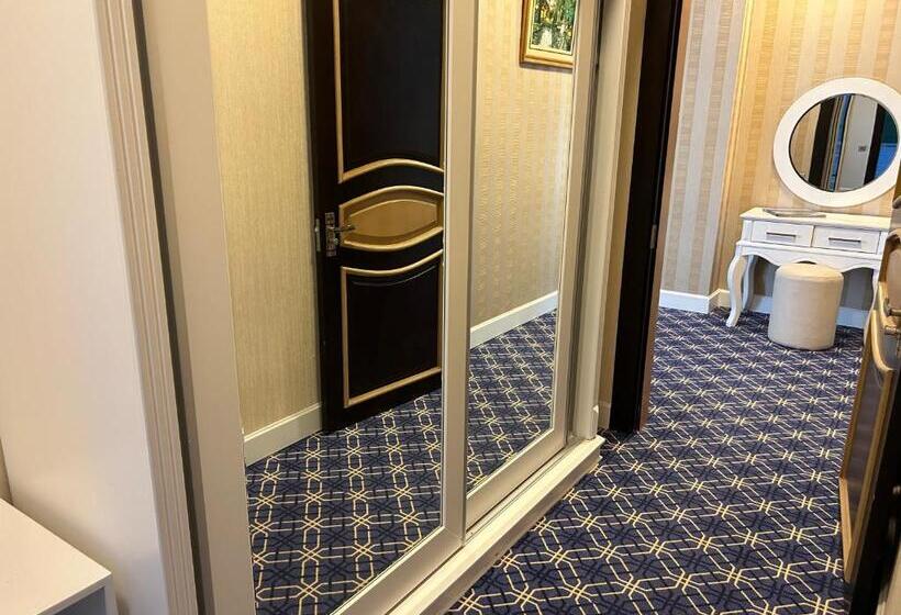 سوییت با چشمانداز دریا, Aysberq Resort