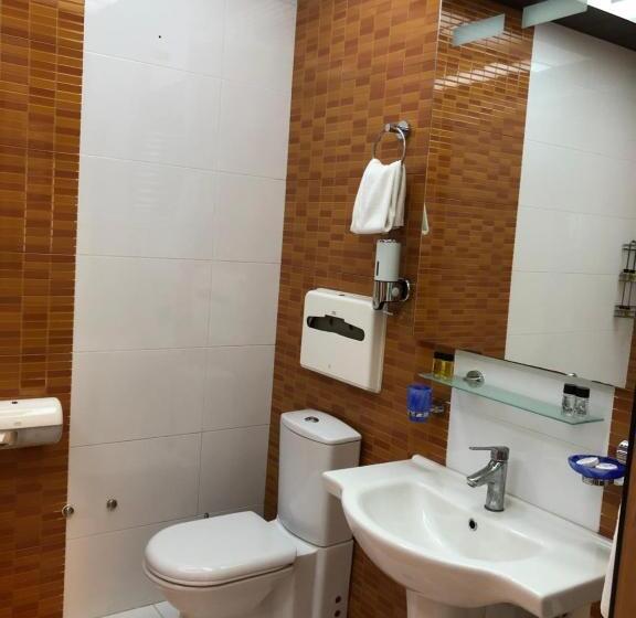 سوئیت با تخت بزرگ, Aysberq Resort