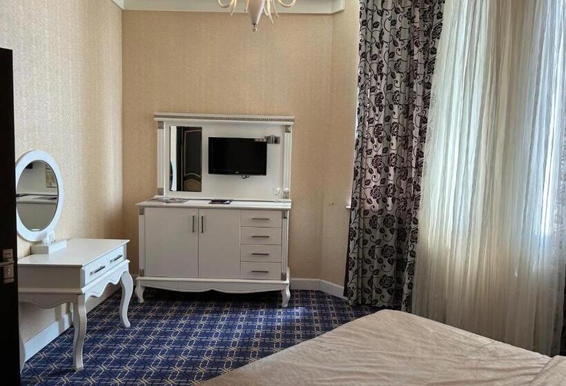 سوئیت با تخت بزرگ, Aysberq Resort