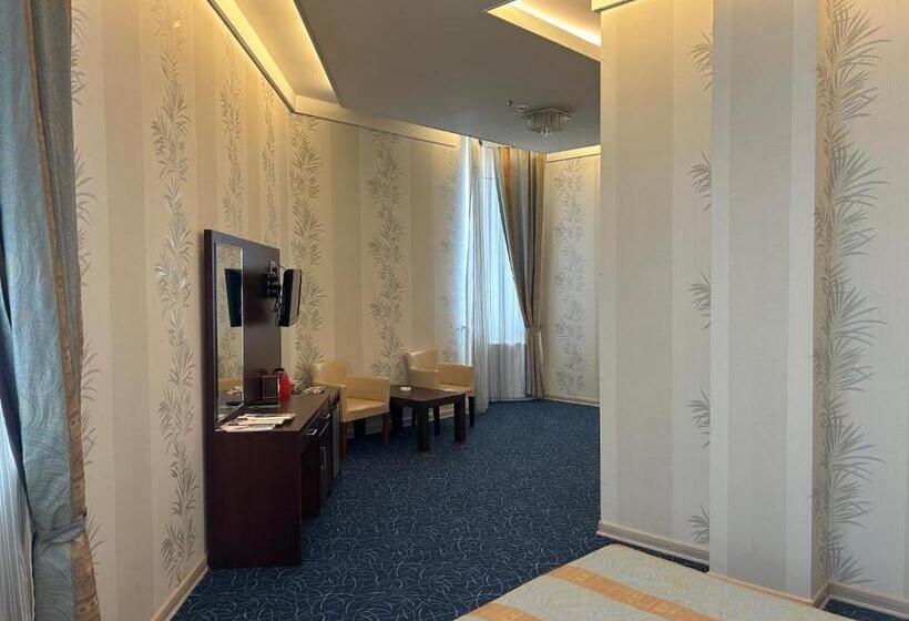 اتاق استاندارد سه نفره, Aysberq Resort