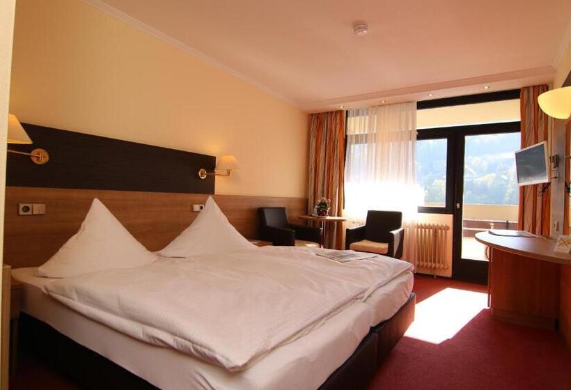 标准间, Bergfrieden