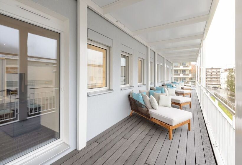 استودیو استاندارد با تخت کینگ, Hard Rock Hotel Davos