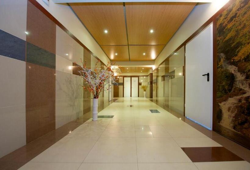 Standard Triple Room, Health & Wellness Center Energetikas