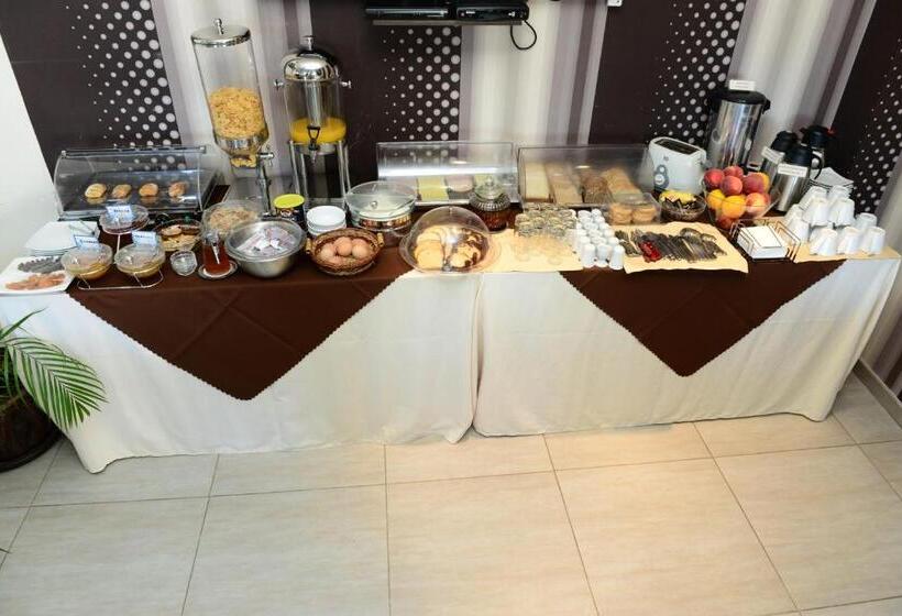 חדר סטנדרט יחיד, Ionion