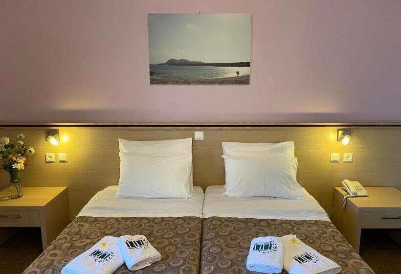 サイドオーシャンビュースタンダードルーム, Irini