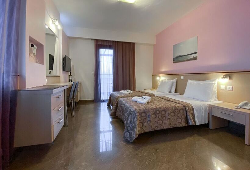 サイドオーシャンビュースタンダードルーム, Irini