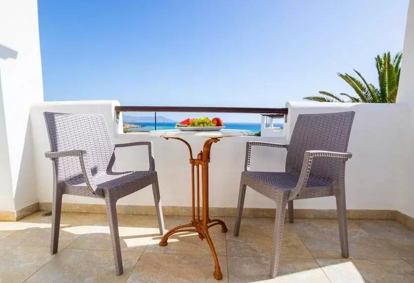 Camera Standard Vista Mare, Irini