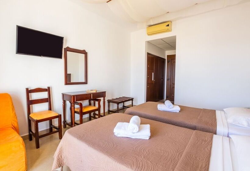 オーシャンビュースタンダードルーム, Irini