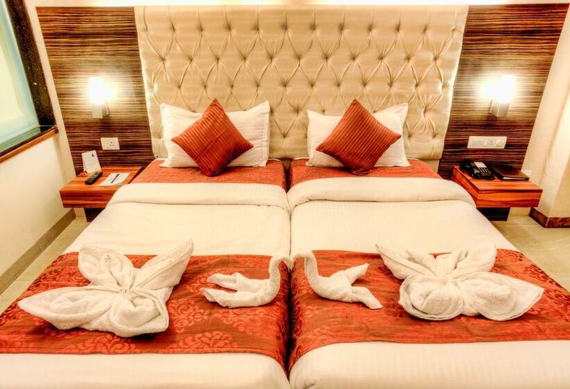 غرفة تنفيذية, Mercure Chandigarh Tribune Chowk