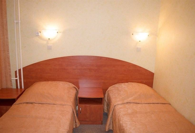 تختخواب در اتاق مشترک, Magadan Health Resort