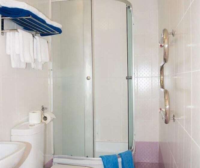 اتاق راحتی با چشم‌انداز دریا, Magadan Health Resort