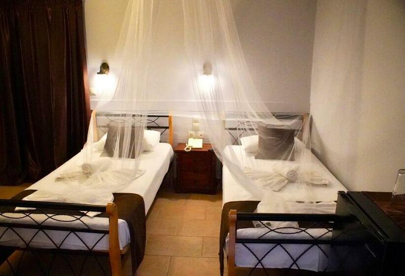 اتاق استاندارد با چشم‌انداز دریا, Notara