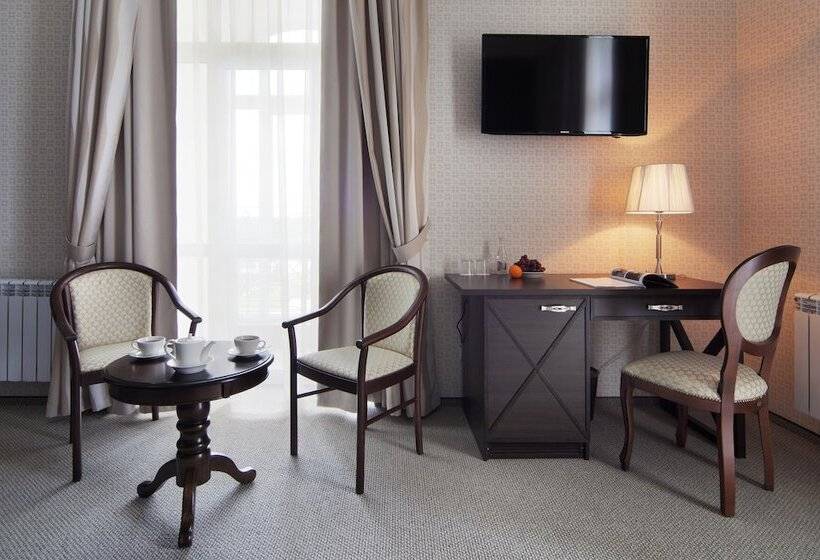 스탠다드 룸, Palais Royal