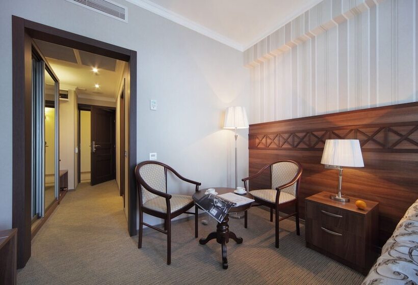 스탠다드 룸, Palais Royal