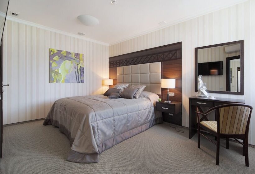 스탠다드 룸, Palais Royal