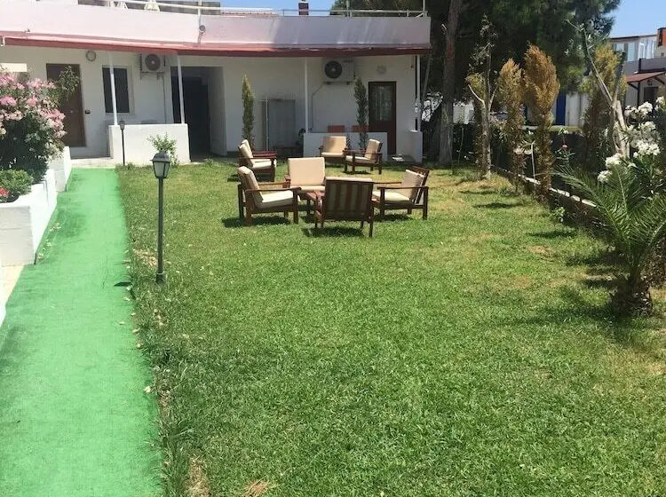 Habitació Economy, Soz