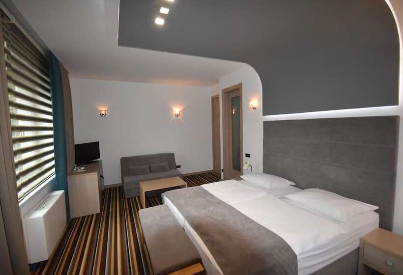 اتاق استاندارد سه نفره, Villa Melody