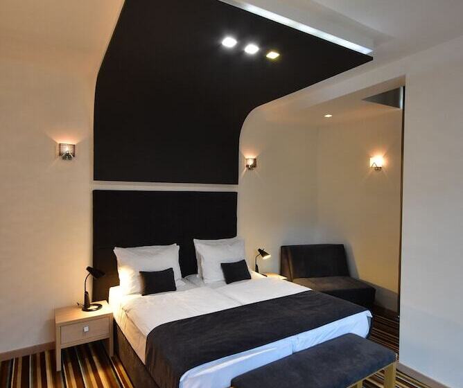 اتاق استاندارد سه نفره, Villa Melody