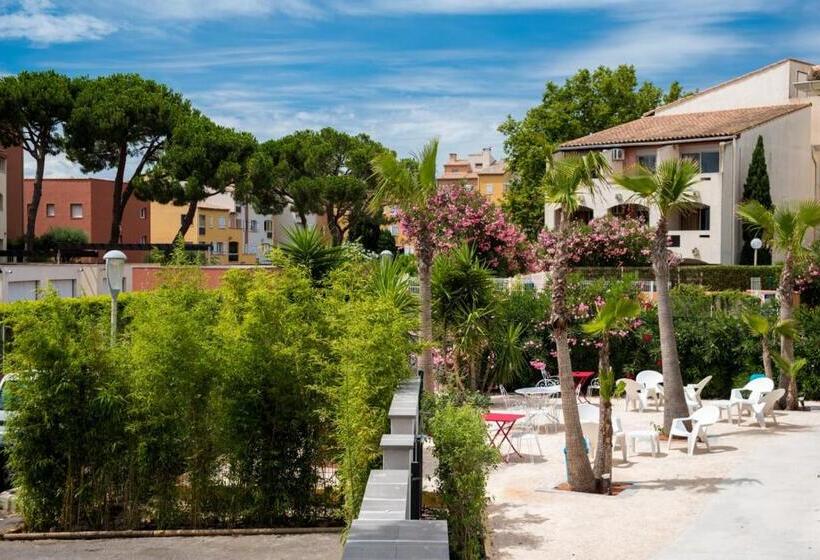 标准工作室, Residence Agathea