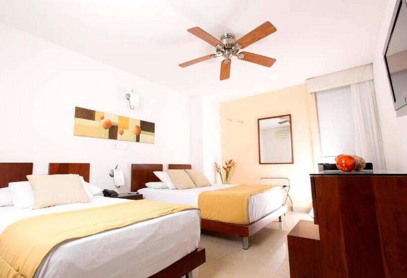 Номер Стандарт Трехместный, Atlantis Plaza Hotel Cúcuta