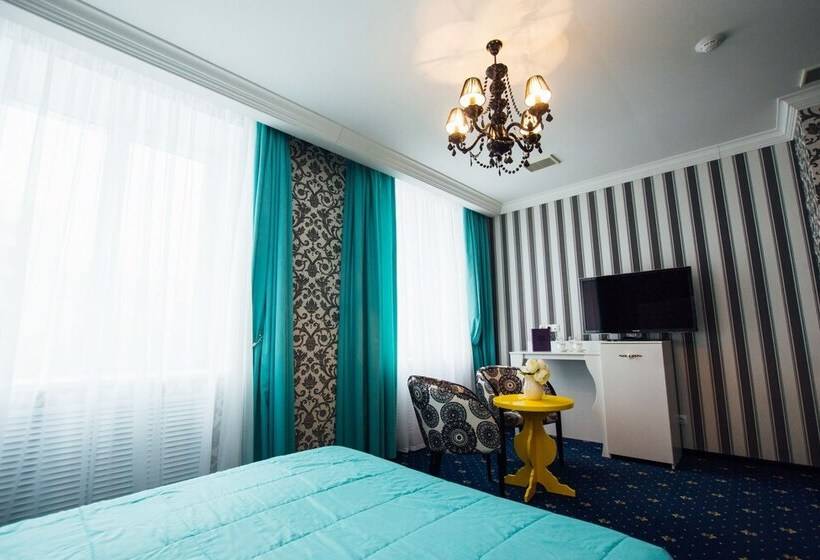 주니어 스위트, Matreshka Plaza