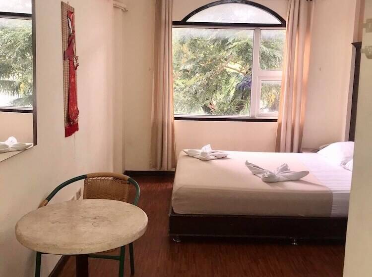 Camera Standard, Cebu Hilltop