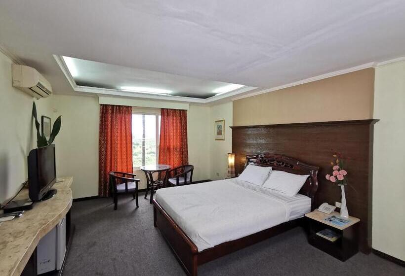 Camera Superiore, Cebu Hilltop