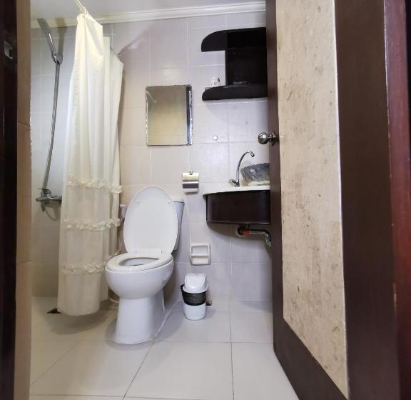 Camera Premium, Cebu Hilltop