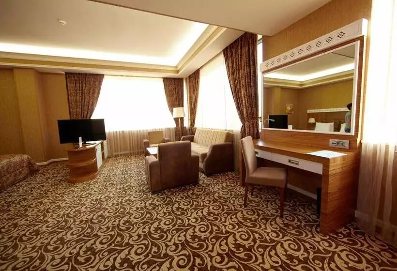 Junior Suite, Graaf