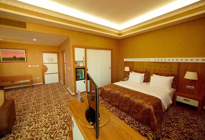 سوییت جونیور, Graaf