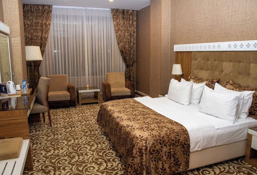 اتاق سوپریور, Graaf