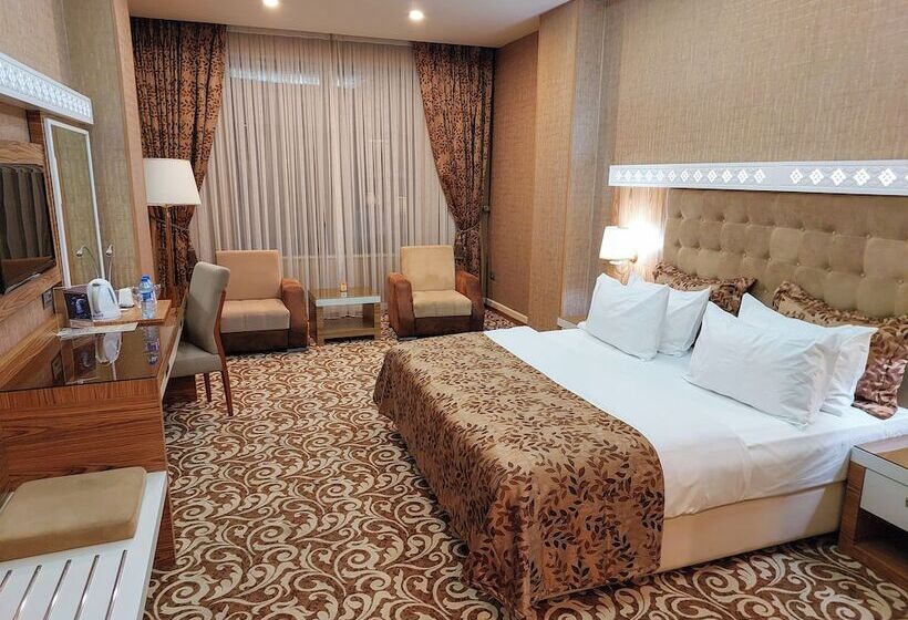 اتاق سوپریور, Graaf