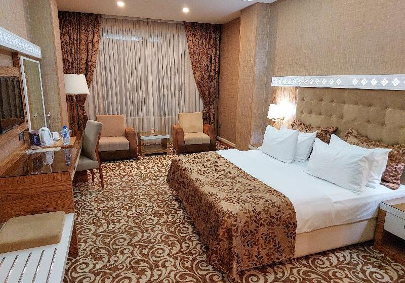 اتاق سوپریور, Graaf