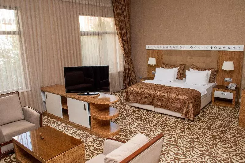 Junior Suite, Graaf