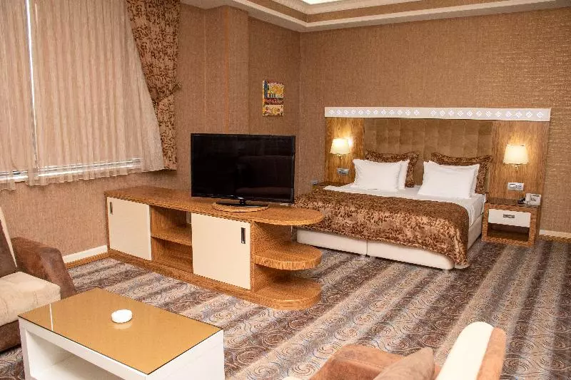 Junior Suite, Graaf