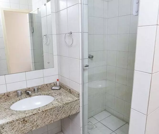 Standard Yhden Hengen Huone, Express Mauá