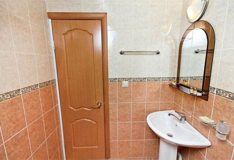 Номер Стандарт, Gvardeyskaya