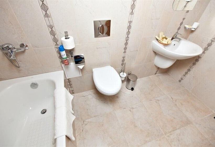 商务房间, Gvardeyskaya