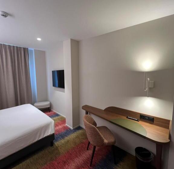 غرفة برستيج, Mercure Fribourg Centre Remparts