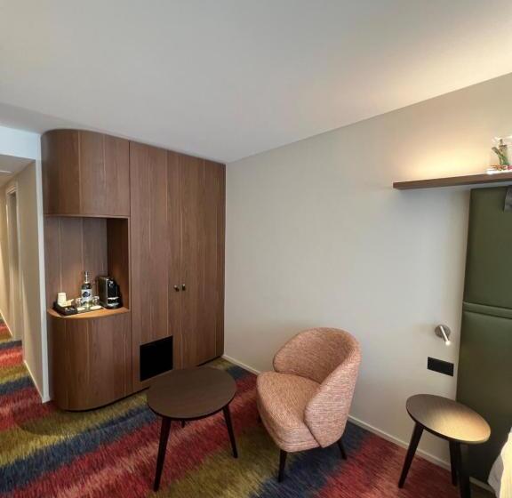 اتاق پرستیژ, Mercure Fribourg Centre Remparts